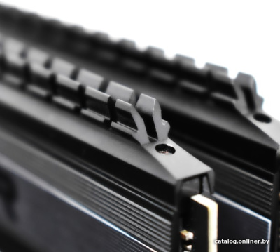 Оперативная память Patriot Viper 4 Blackout 2x8GB DDR4 PC4-32000 PVB416G400C9K  купить в интернет-магазине X-core.by