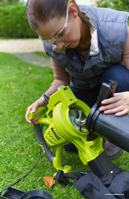 Ручная воздуходувка Ryobi RBV3000CSV