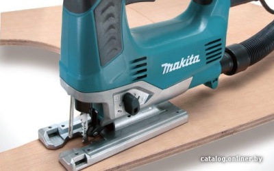 Электролобзик Makita JV0600K